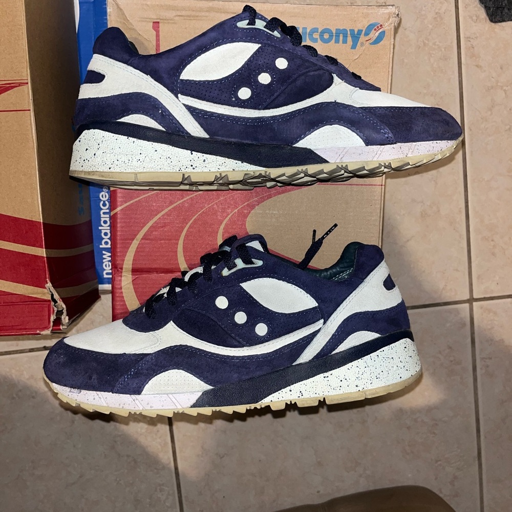 Saucony 6000 Cruel World 5 Sneakers Blue Navy Speckled Soles